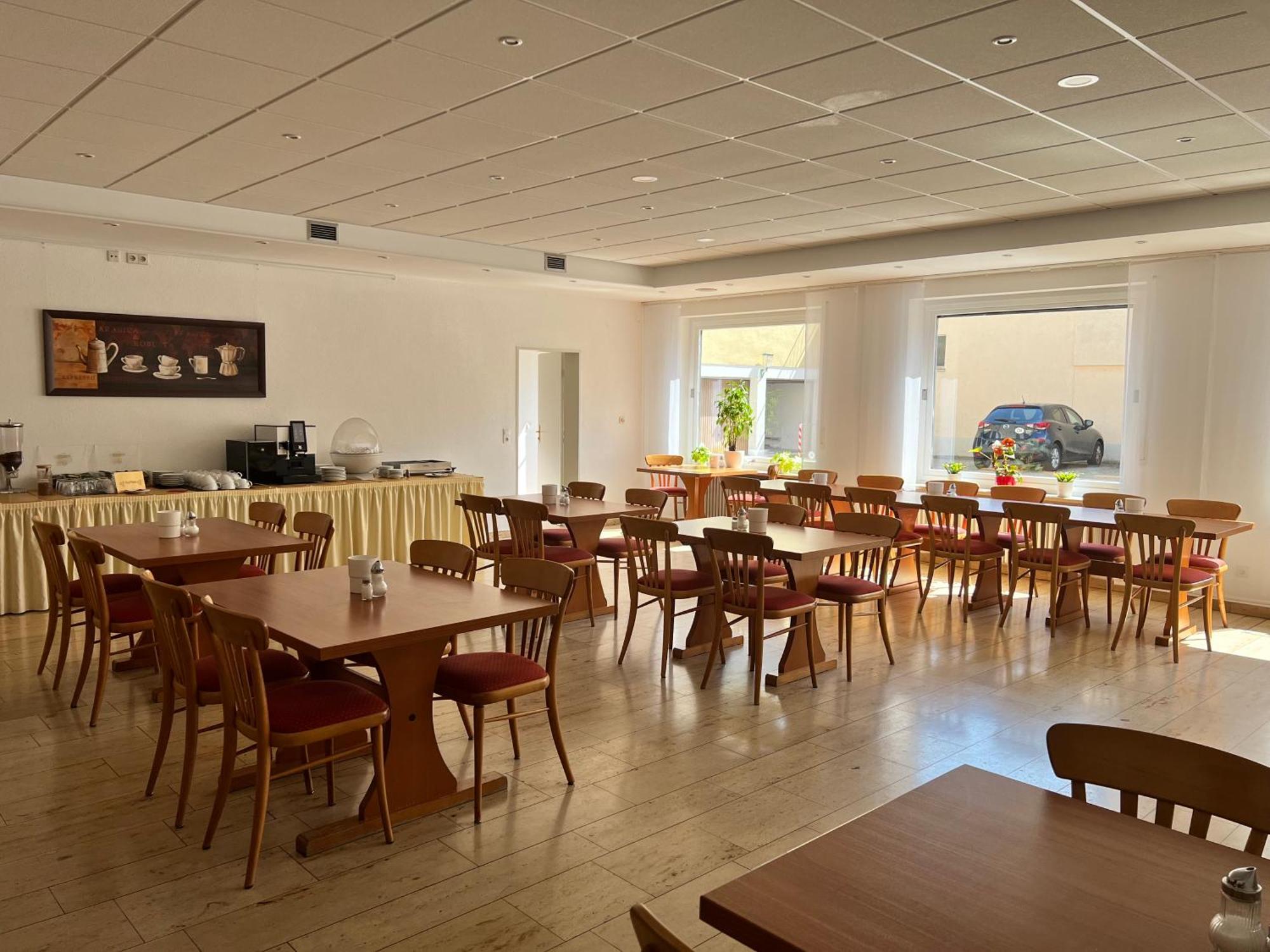 Hotel Fantasie Ansbach Exterior foto