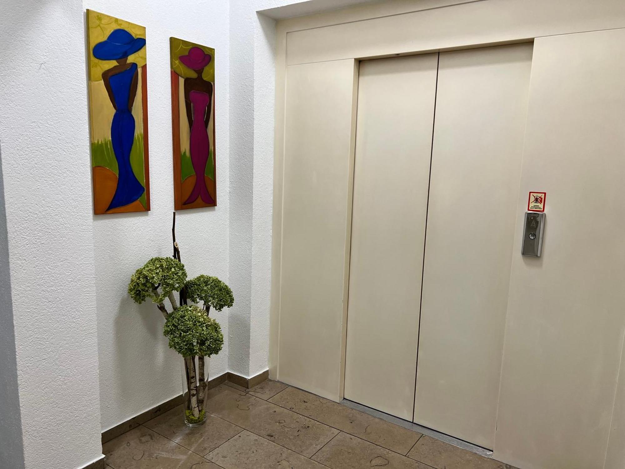 Hotel Fantasie Ansbach Exterior foto