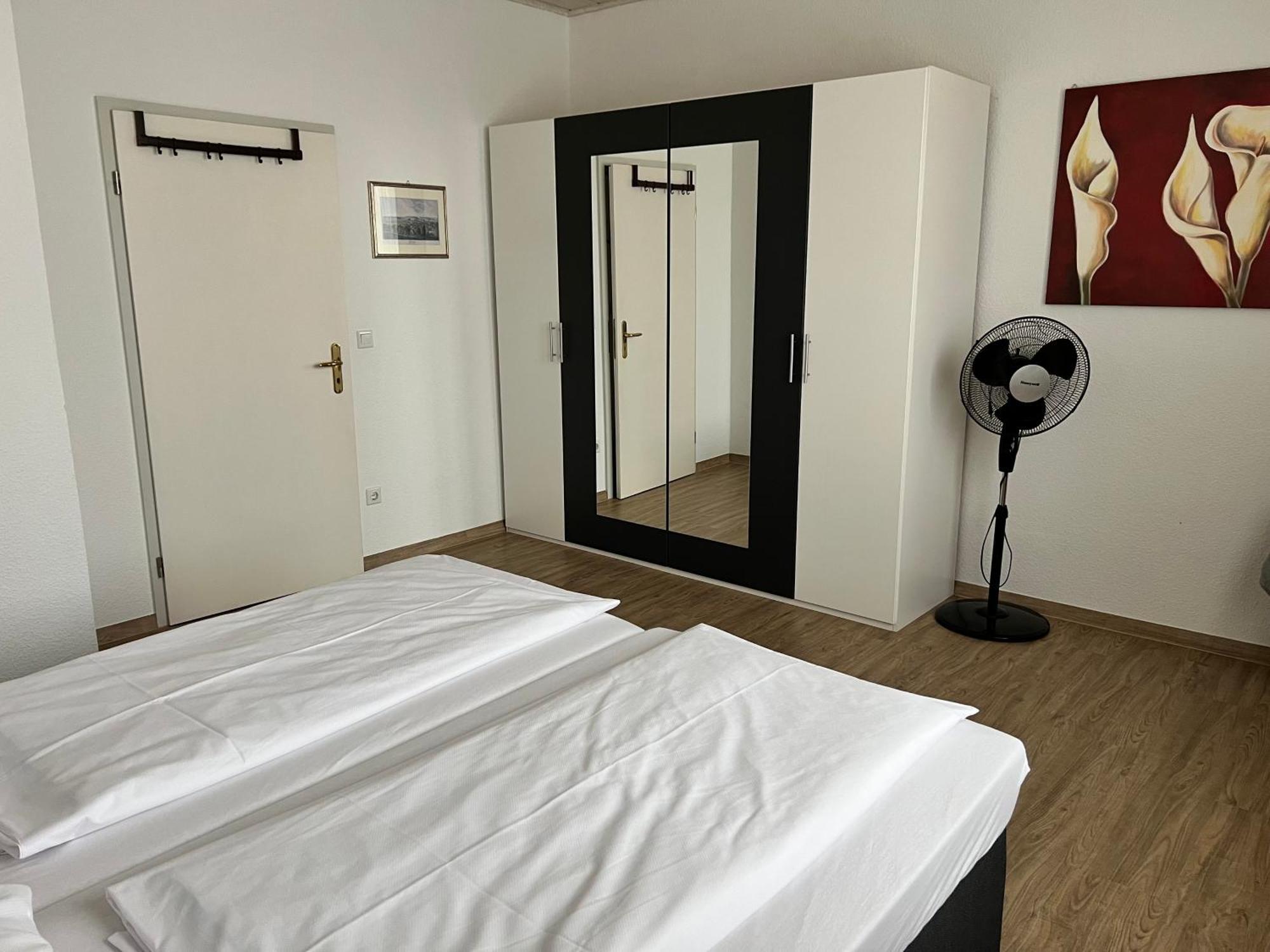Hotel Fantasie Ansbach Exterior foto